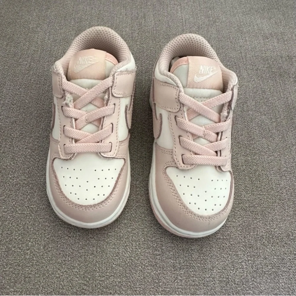 Nike Pink Orange Pearl Low Dunk BLUSH PINK‎